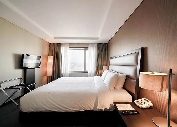 Hotel Western Premier Gangnam 3*